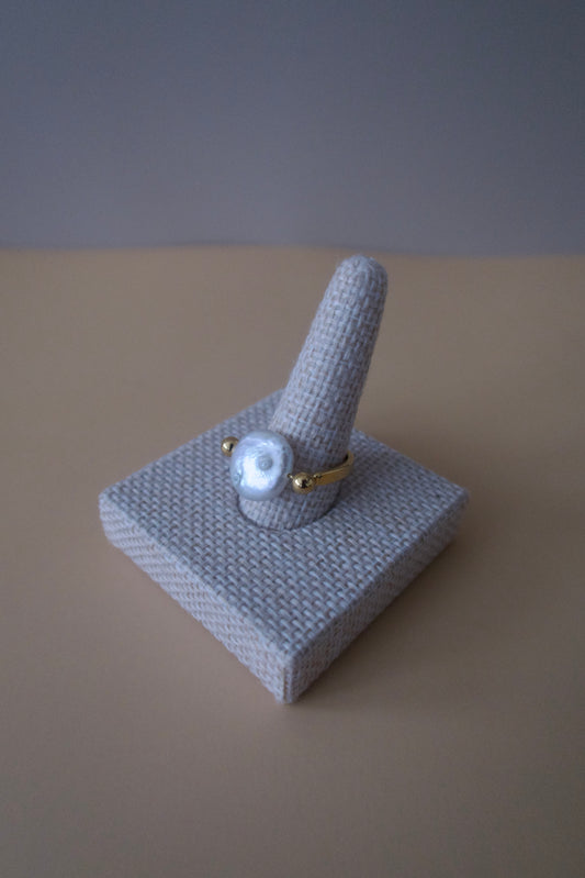 Pearl Ring
